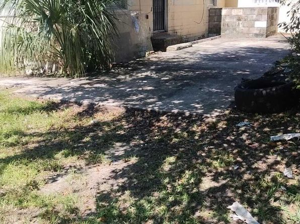 jacksonville-florida-154636371 picture