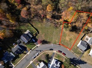 322 Wynnewood Rd, Ewing, NJ 08628