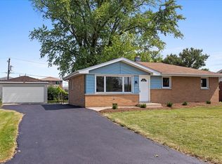 7734 W 80th St, Bridgeview, IL 60455