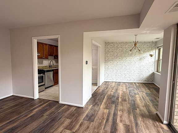 2nd image of 2517 Baltimore Rd APT 2