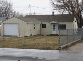 808 W 5th St, Ogallala, NE 69153