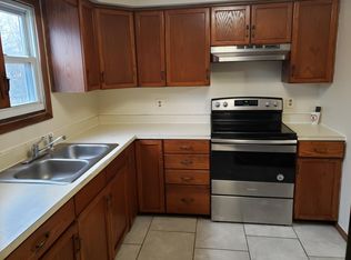 63 Christoph Ave, Trenton, NJ 08618