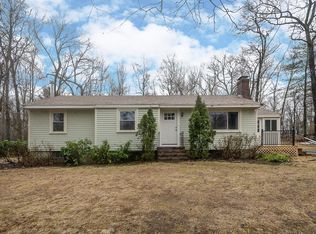 306 Gleasondale Rd, Stow, MA 01775