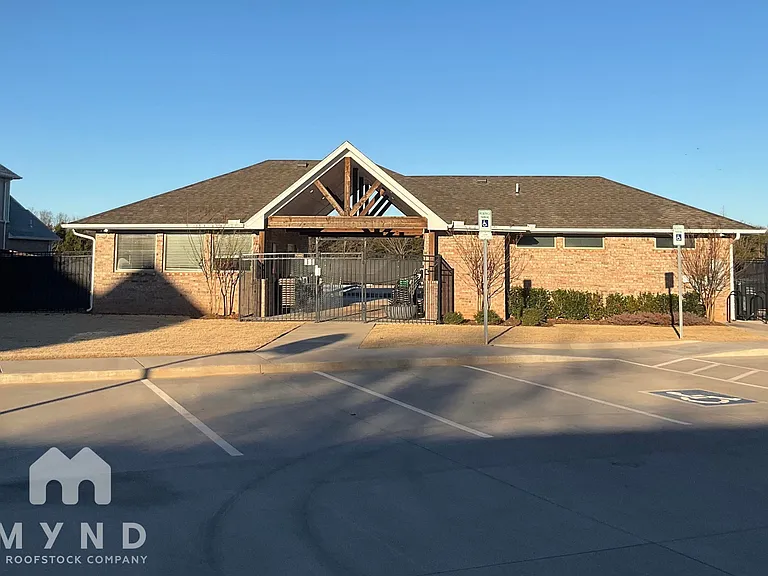 5400 Riverrun Ct — Photo 27