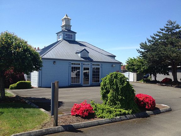 3rd image of 417 S Tower Ave