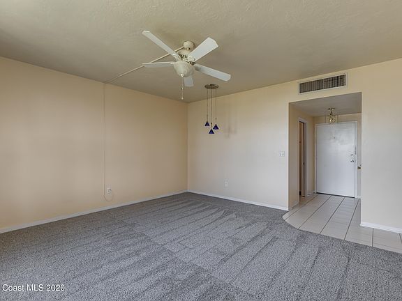 5th image of 55 E Sea Park Blvd #113