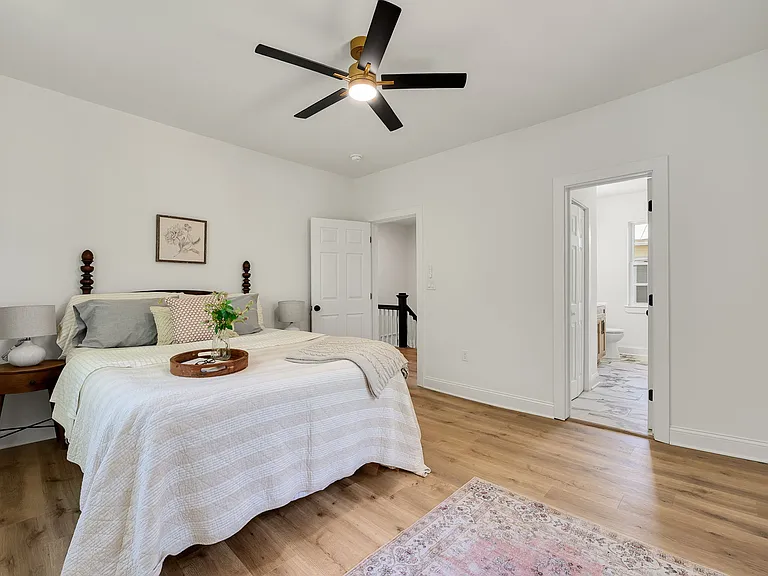 512 Bancroft Ave — Photo 23