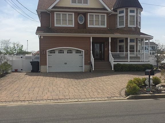 5th image of 1881 Windward Ct