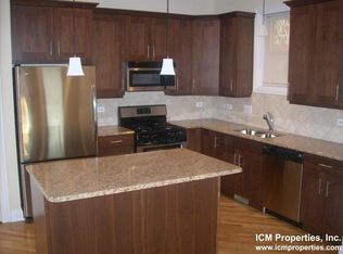 2324 N Southport Ave #1E, Chicago, IL 60614