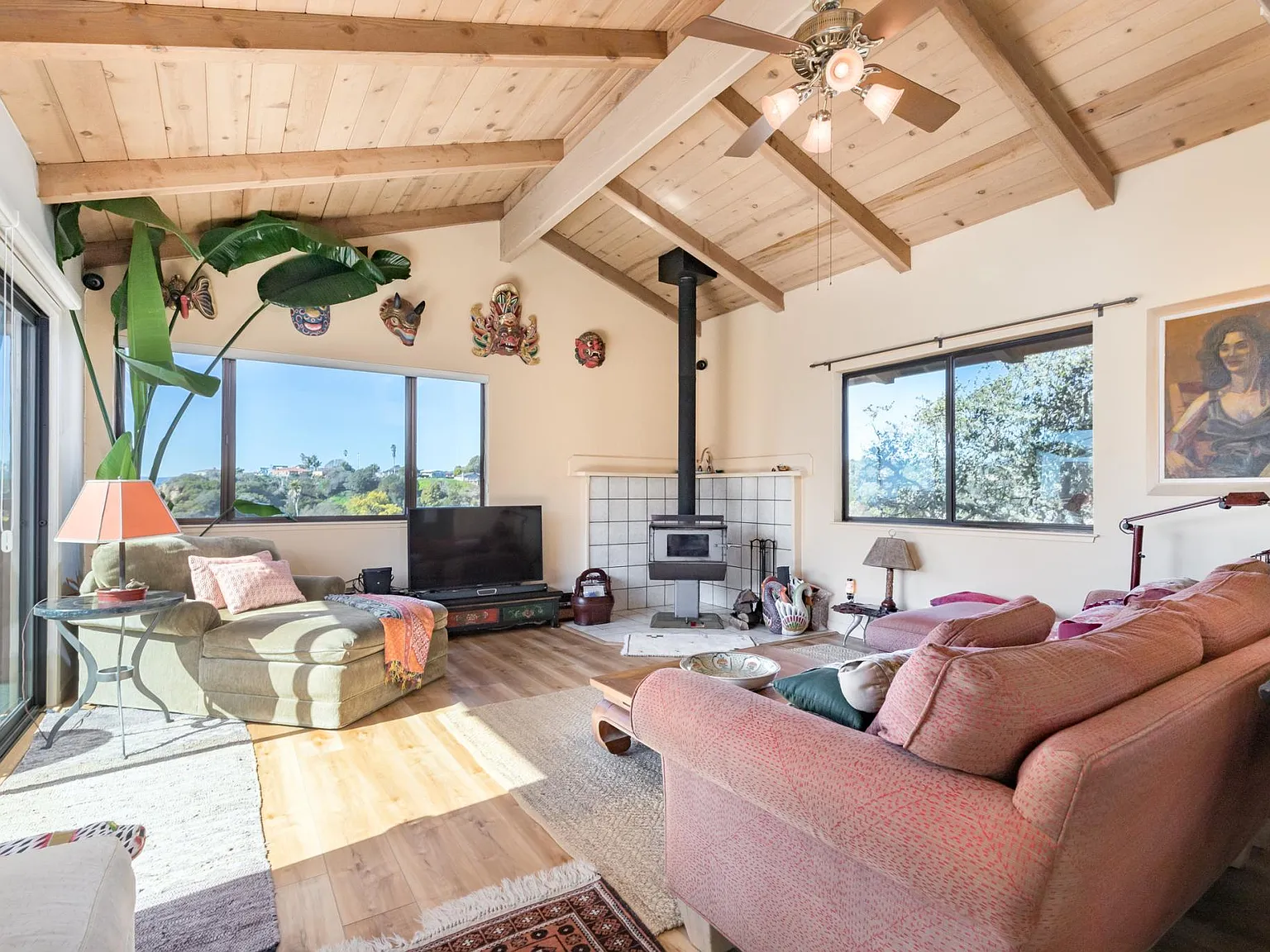 2 bed, 2.5 bath, 1473 sqft, $5,500 — Photo 3