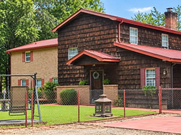 464 Green River Rd, Gaffney, SC 29341