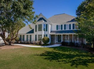 525 Clubfield Dr, Roswell, GA 30075