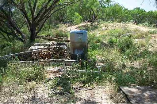 4th image of N/A CR 582