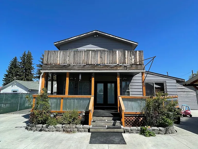4616 Peck Dr — Photo 29