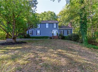 203 Forestview Dr, Elon, NC 27244