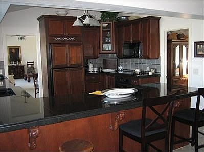 Completely Re-Done in 2006, Home Features Gorgeous Kitchen