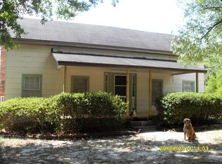 453 Vaughn Ln, Dublin, GA 31021