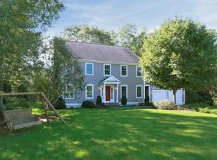 9 Trudys Ln, Scituate, MA 02066