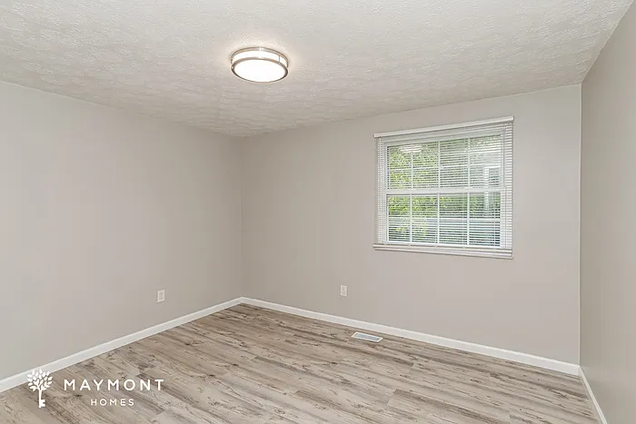 608 Jeffery Ct — Photo 12