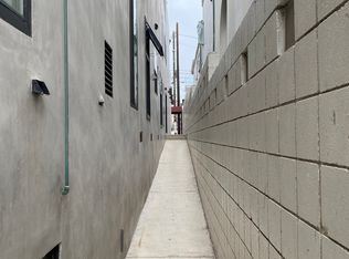 313 Ocean Front Walk APT 3, Venice, CA 90291