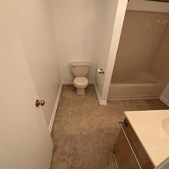 305 Farside Dr #1 — Photo 19