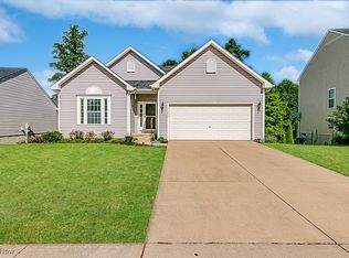 212 Cedarbrook Dr, Painesville, OH 44077