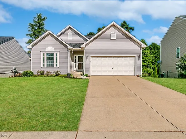 212 Cedarbrook Dr, Painesville, OH 44077