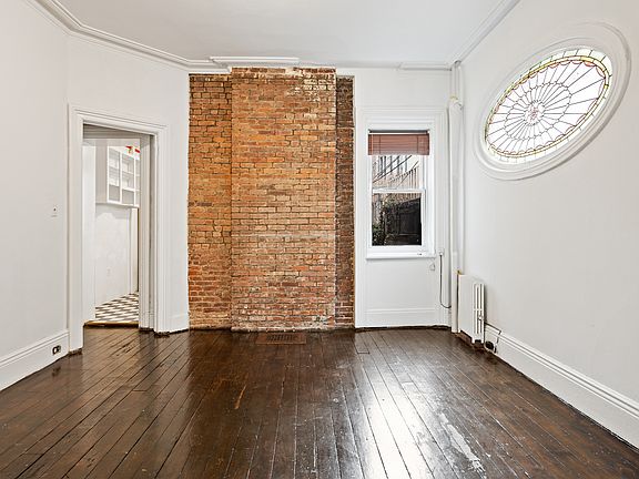 3rd image of 2155 45th Ave