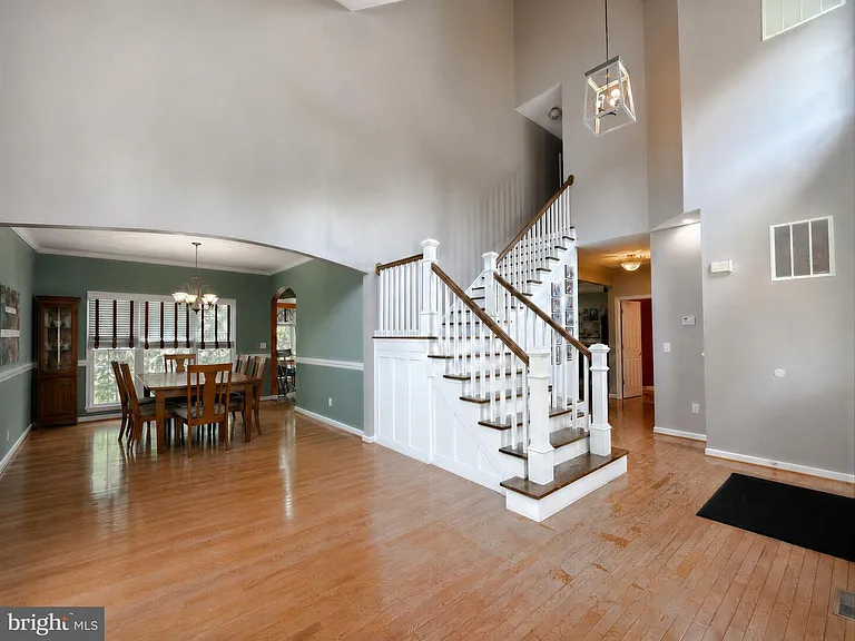 23118 Silverberry Way — Photo 3