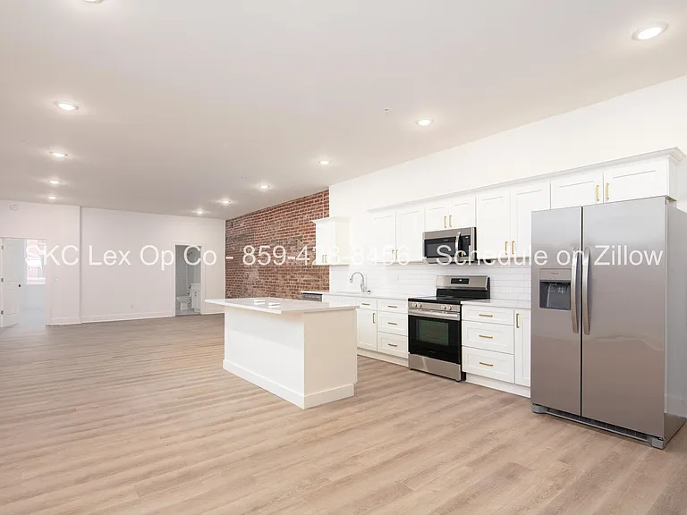 7 N Main St #7B — Photo 2