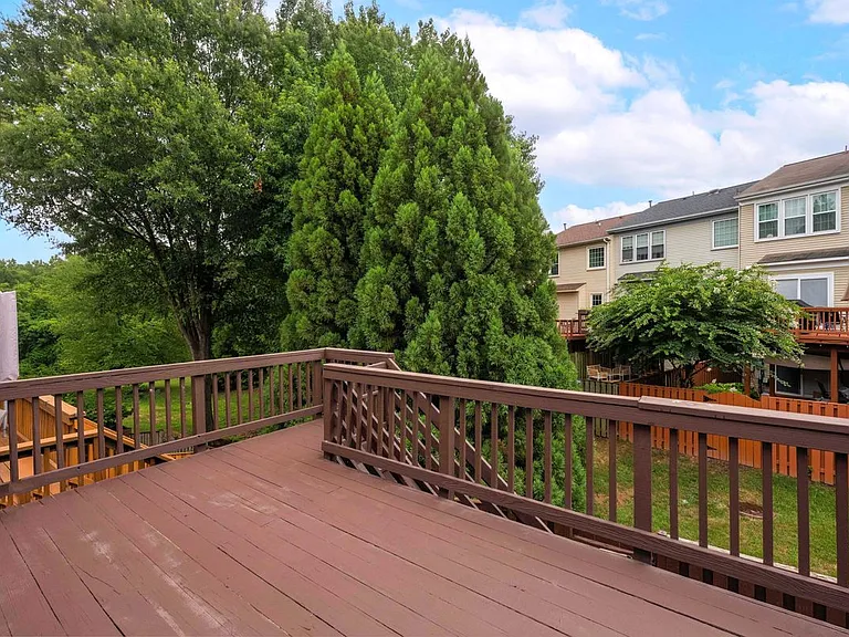 6139 Donival Sq — Photo 48