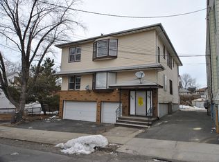 222-224 19th Ave, Irvington, NJ 07111