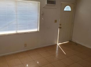 810 Lampasas Ave #4, Sacramento, CA 95815