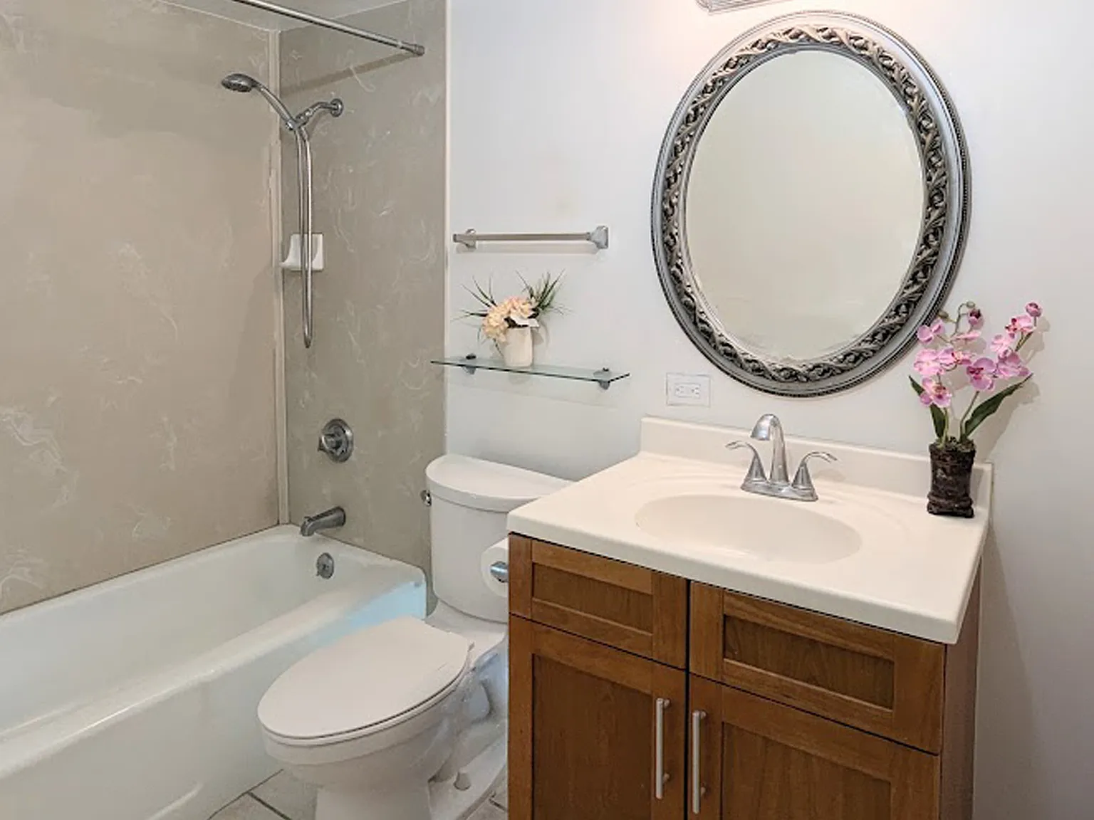 1717 Ala Wai Blvd — Photo 4
