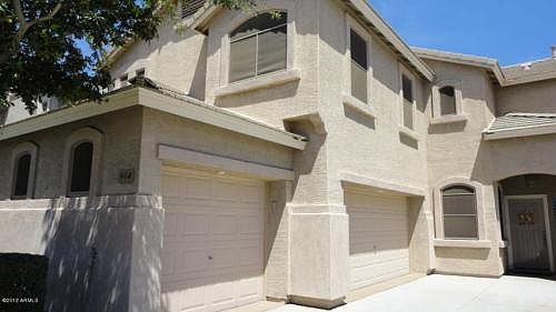 1st image of 994 E Julie Ave