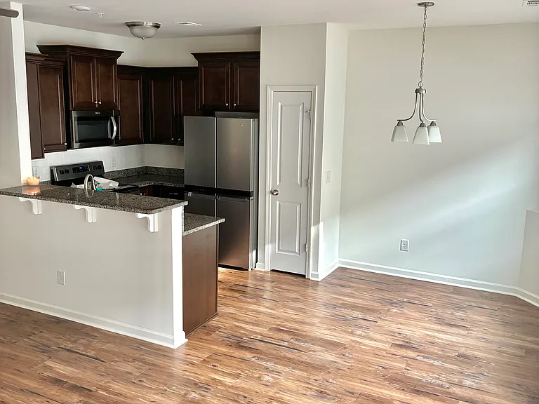 113 Bergen Dr — Photo 5