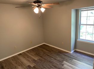 38 S Wilma Ave, Farmington, AR 72730