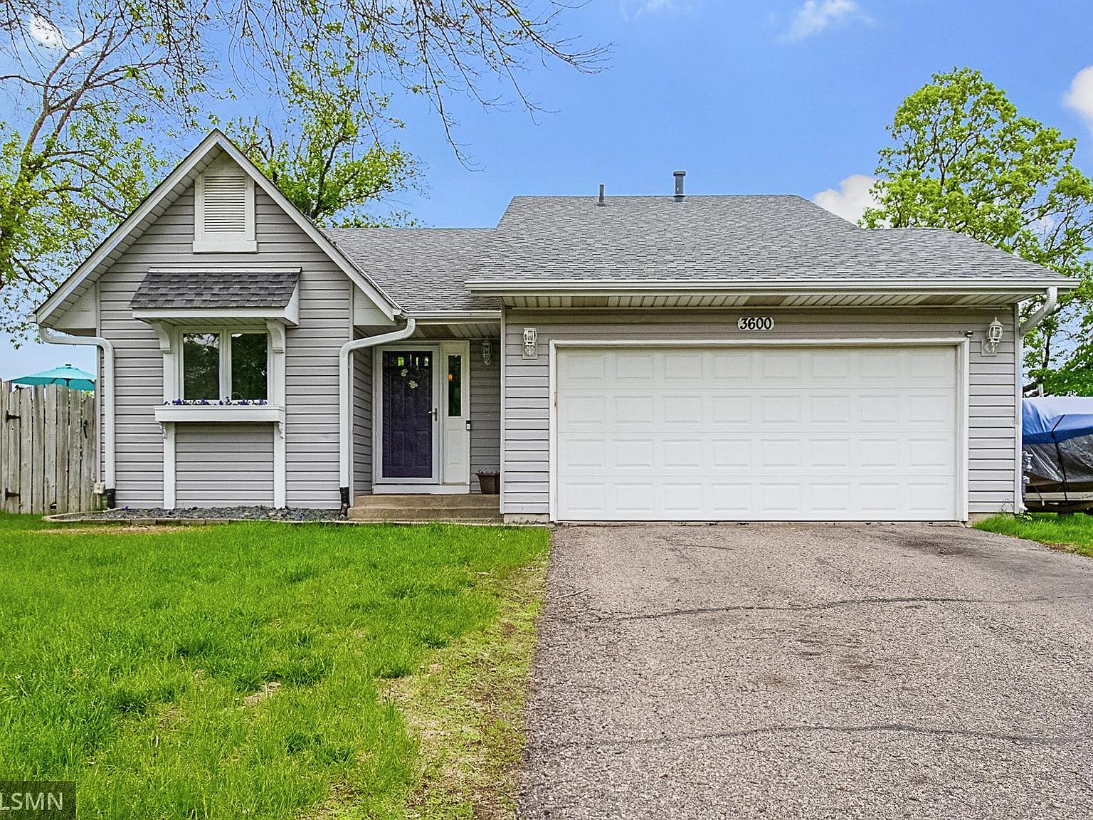 3600 Falcon Way, Eagan, MN 55123 Zillow