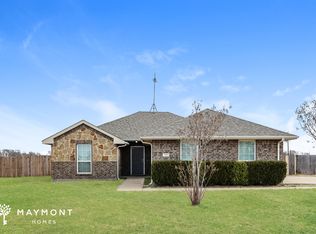 310 Windmill Ct, Waxahachie, TX 75167