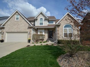 182 S 62nd St, West Des Moines, IA 50266