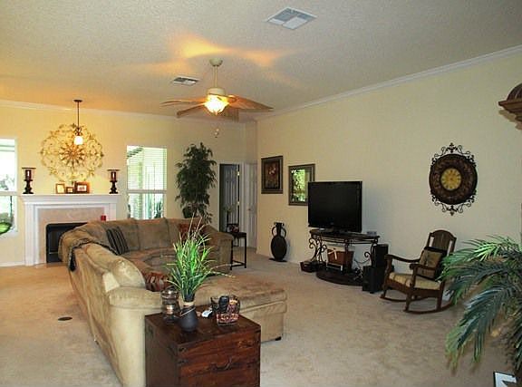 4th image of 2453 Golden Bell Ln