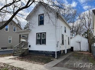 722 E Maple Ave, Adrian, MI 49221