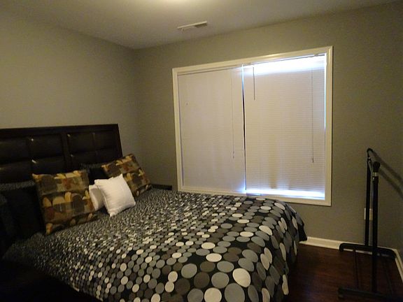 2nd image of 120 Flint Rd APT 9