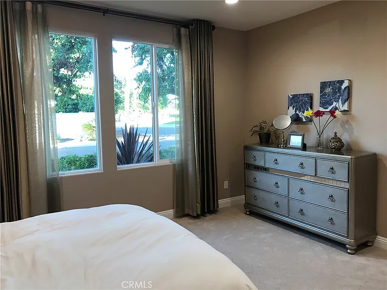 4942 Tamarack Way — Photo 8