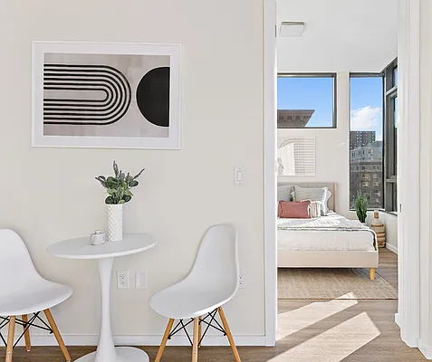 Rented by Compass | media 23