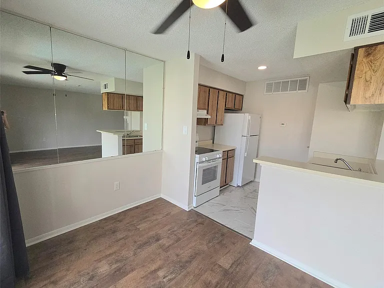250 El Dorado Blvd #286 — Photo 6