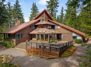 2000 Paradise Ridge Rd, Mosier, OR 97040