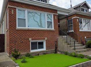 7038 S Loomis Blvd, Chicago, IL 60636