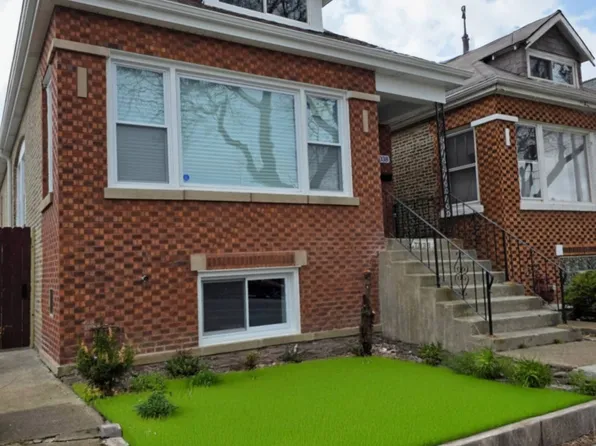 7038 S Loomis Blvd, Chicago, IL 60636