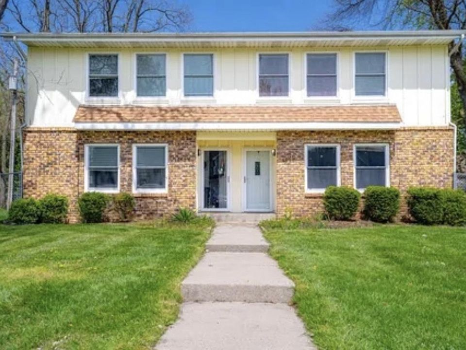 Front of house. Available unit on right.